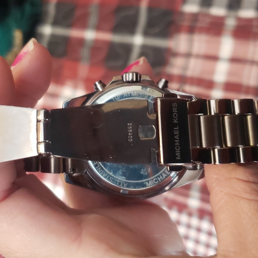 Michael kors MK6247 watch used - Picture 6 of 8
